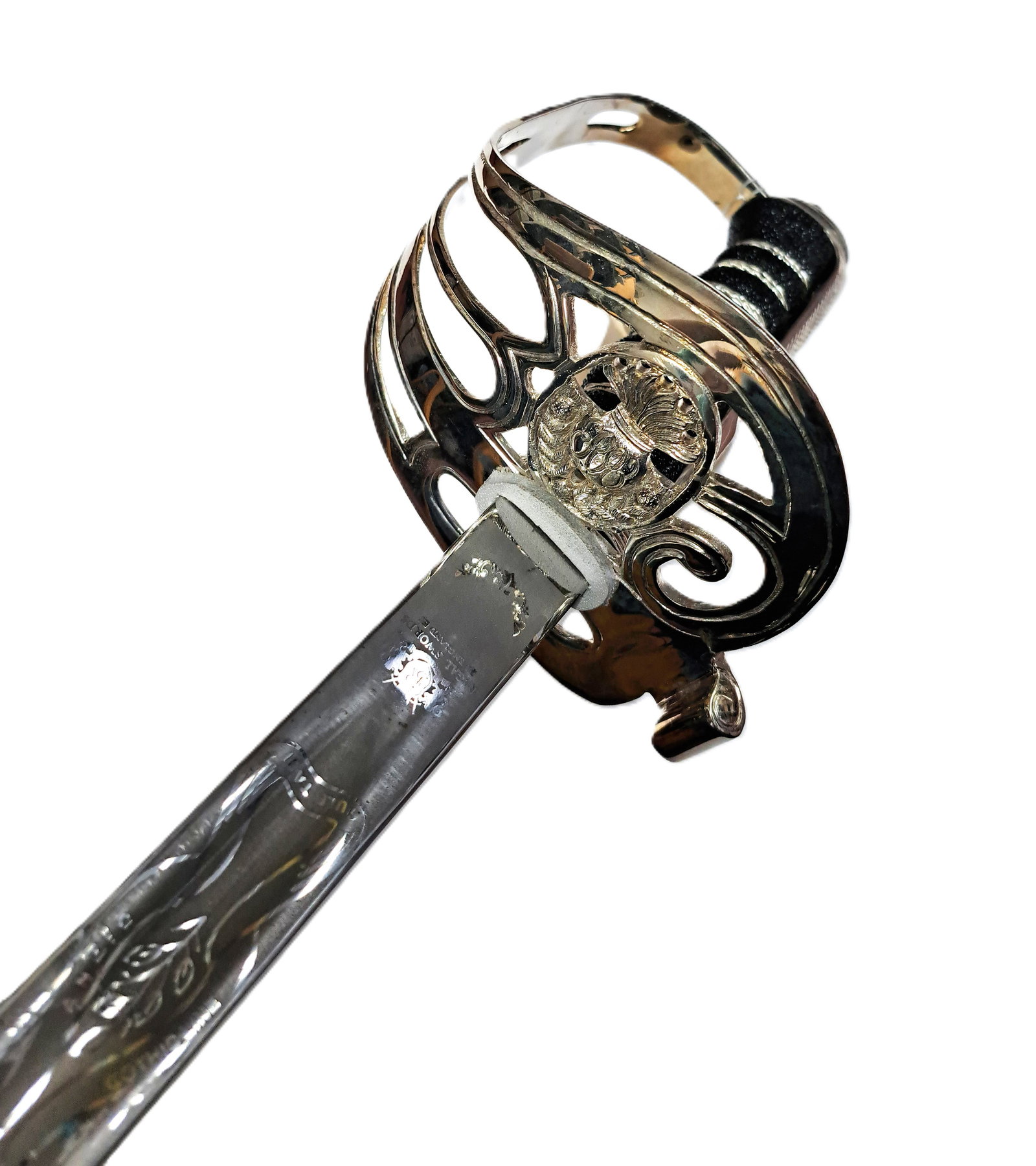 British Regimental Presentation Sword Queen Elizabeth II Replica Sword w/ Leather Scabbard (1 of 7)