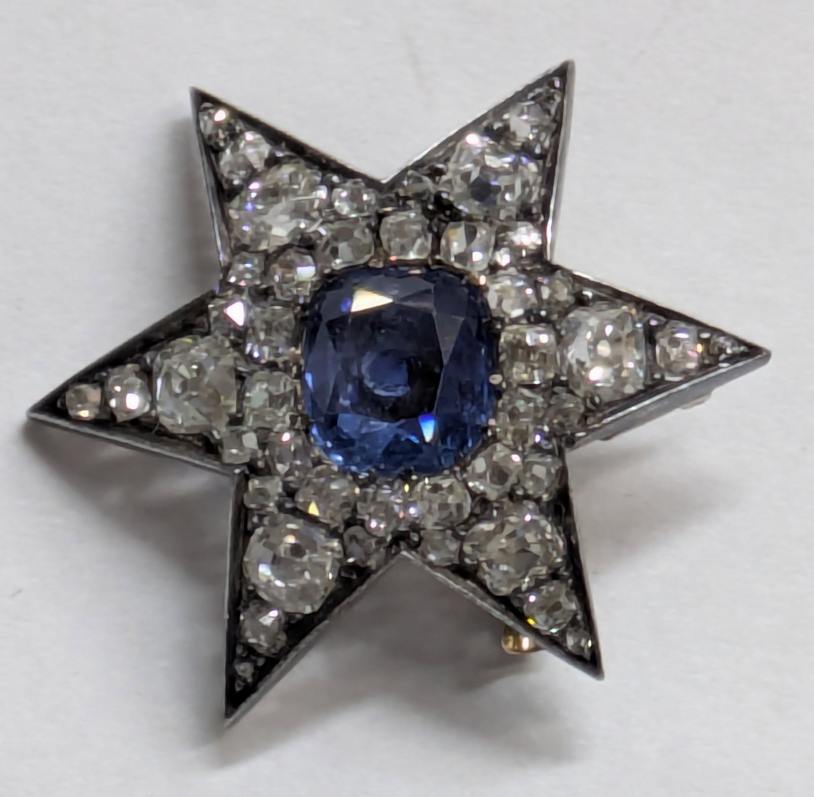 Antique GIA Natural Burma No Heat Sapphire Fine Old Mine Diamond Star Brooch Pin - 4