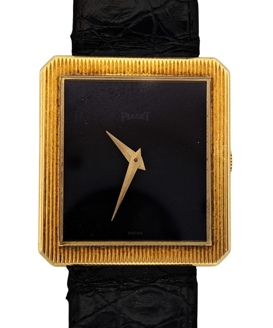 Genuine 18k Gold Mens Piaget Classic Onyx Stone Dial Mens Running Wrist Watch (1 of 8)