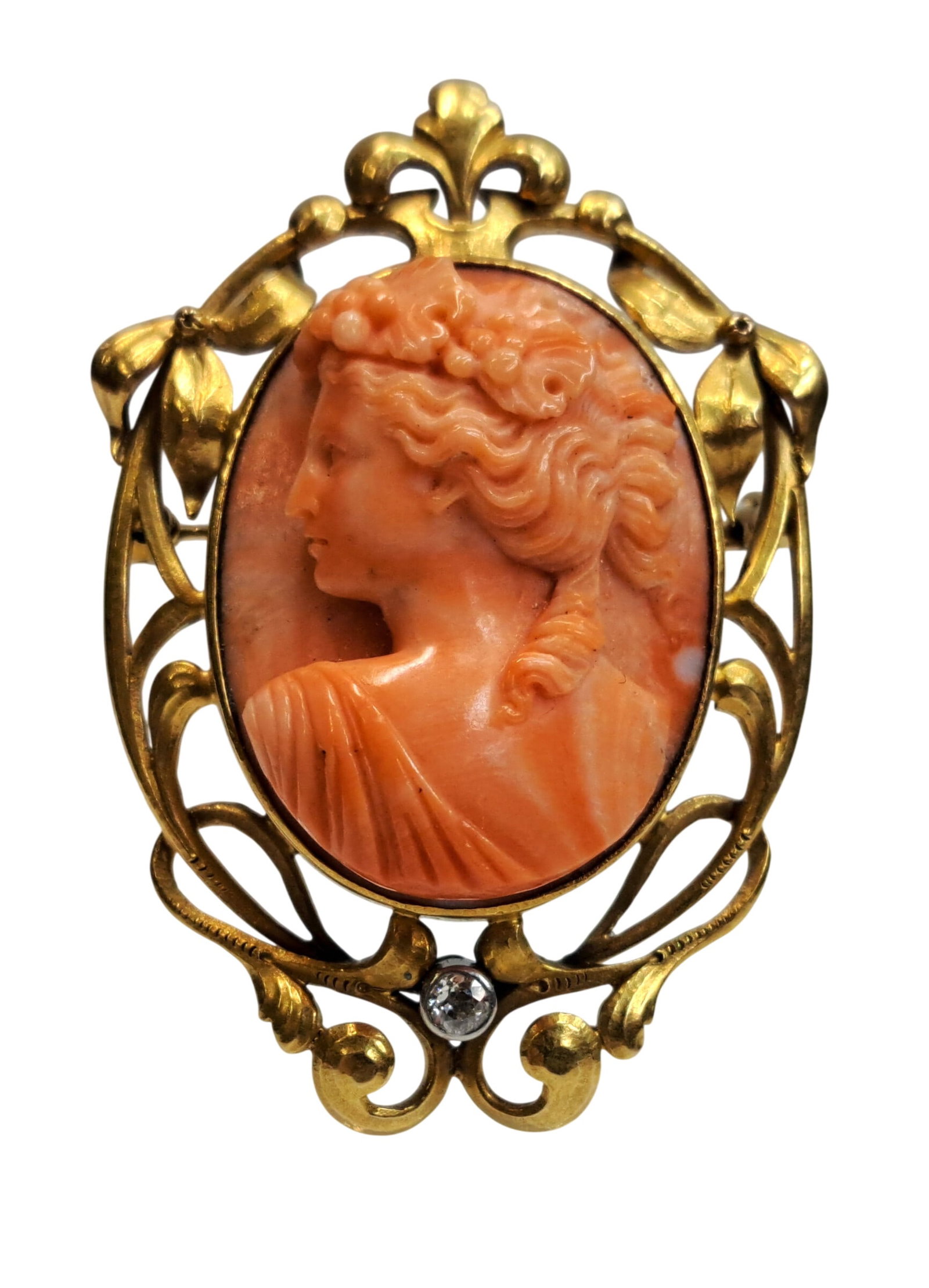 21k Gold Old Euro Diamond Ultra Finely Detailed Very Art Nouveau Cameo Brooch: Described By: Mike Messink NORDD Title: 21k Gold Old Euro Diamond Ultra Finely Detailed Very Art Nouveau Cameo Brooch Description: This is a stunning piece! It appears the women on the back is wearing