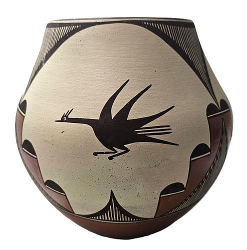 Zia Unsigned Native American Vase From Cody Museum Flying Bird Motif Terracotta (1 of 5)