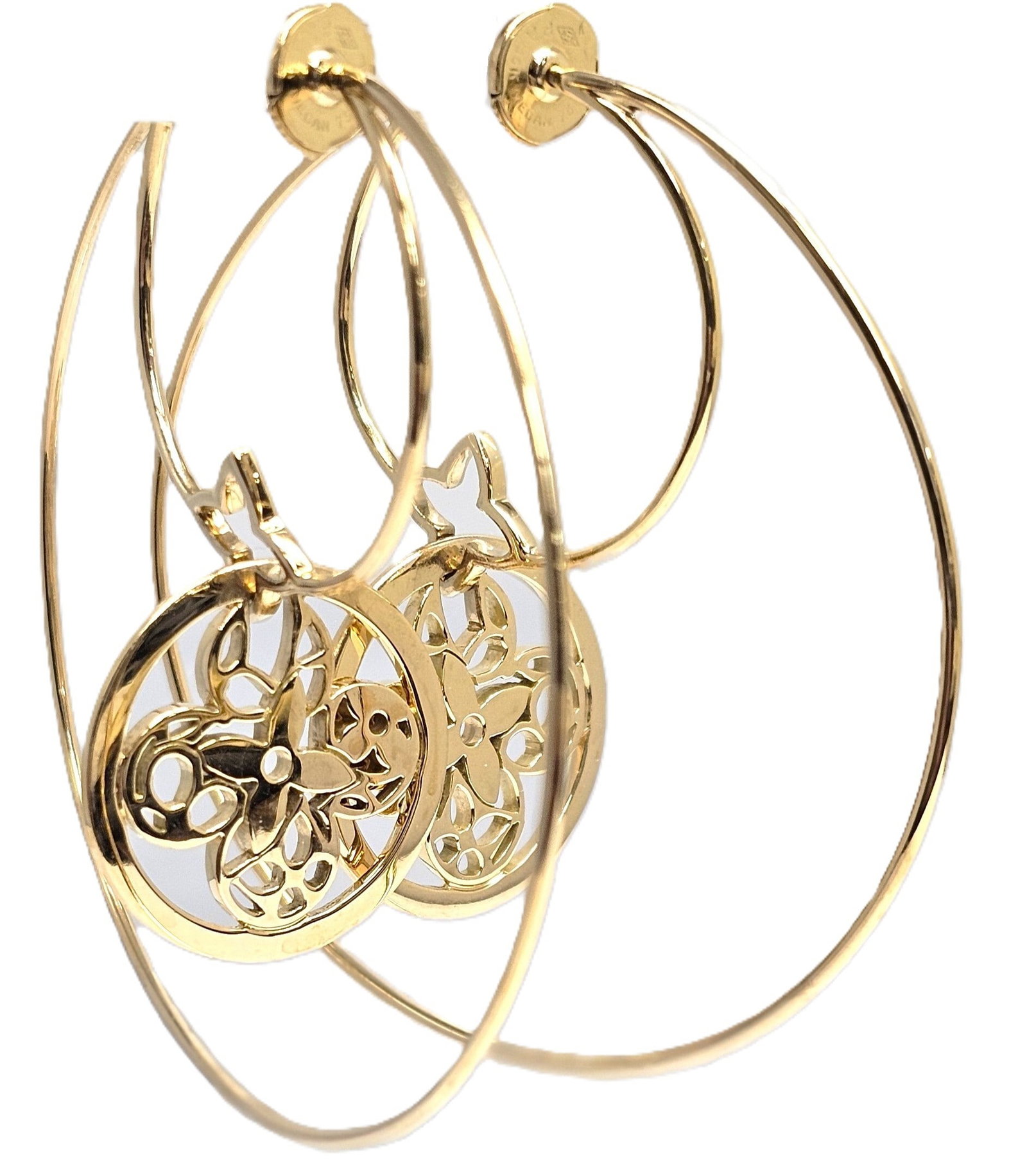 Louis Vuitton 18k Gold Dangle Quatrefoil Double Hoop Earrings Signed Numbered: HFA DT72946 Described By: Adams NFCED Title: Louis Vuitton 18k Gold Dangle Quatrefoil Double Hoop Earrings Signed Numbered Description: Louis Vuitton 18k Gold Dangle Quatrefoil Double Hoop Earrings Si