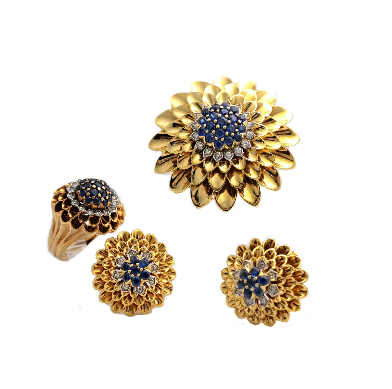Van Cleef & Arpels George Schuler 18k Gold Diamond Natural Sapphire Brooch Earrings Ring Suite: CNX 0516 1842 Described By: Mike ND Title: Van Cleef & Arpels George Schuler 18k Gold Diamond Natural Sapphire Brooch Earrings Ring Suite Description: The sapphires