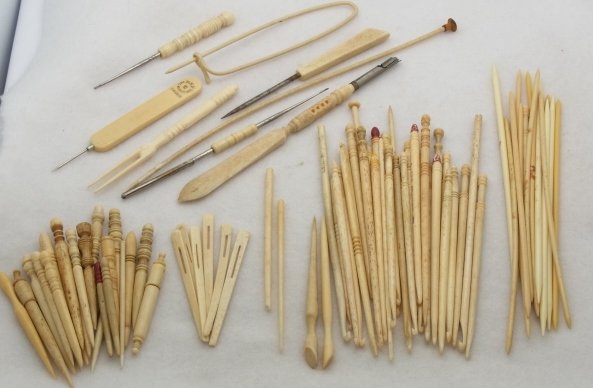 Large Lot 88 Pieces of Antique Pre Ban Ivory Bone and R: Large Lot 88 Pieces of Antique Pre Ban Ivory Bone and Resin Knitting Needles Crochet Hooks with Pins. There are a handful of early 1900s synthetics, but most are comprised of late 1800s Ivory. Approxi