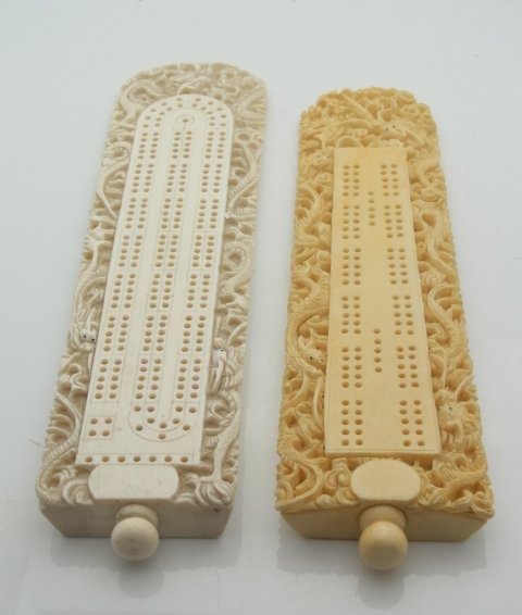 Pair Hand Carved Ivory Cribbage Board Dragon Motif Japa : Lot 17