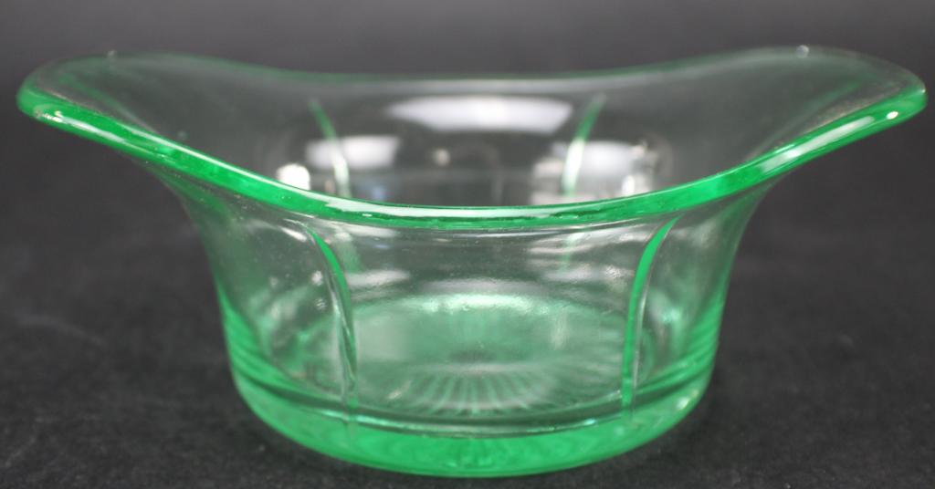 VINTAGE URANIUM GLASS BOWL, TENDRIL PATTERN: VINTAGE URANIUM GLASS BOWL, TENDRIL PATTERN, US GLASS COMPANY. Measures approximately 5 3/4 Inches x 4 1/8 Inches x 2 1/4 Inches Tall. Fluorescence under Blacklight. No visible chips or cracks. From t