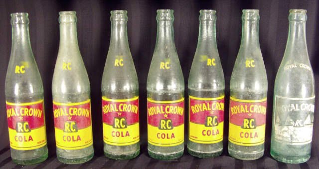 34 Vintage Soda and Beer Bottles: 34 Vintage Soda and Beer Bottles