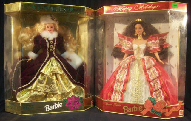 4 - Vintage Holiday Seasons Barbie Dolls: 4 - Vintage Holiday Seasons Barbie Dolls - 1 Happy Holidays Special Edition (17832) - 1 Happy Holidays Special Edition with Damage to Box (See Photos) (15646) - 1 Happy Holidays Special Edition Babie 