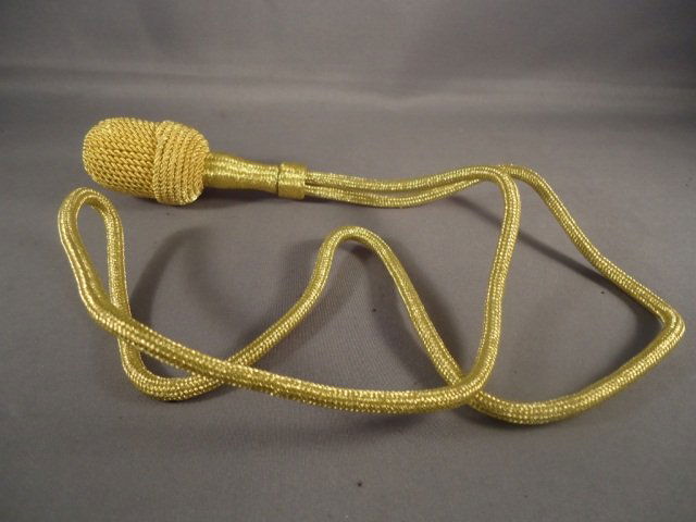 German WWII Army General Officers Dress Dagger Kno: German World War II Army General Officers Dress Dagger Knot. Measures 19 1/2 long overall. Gold bullion wire construction"