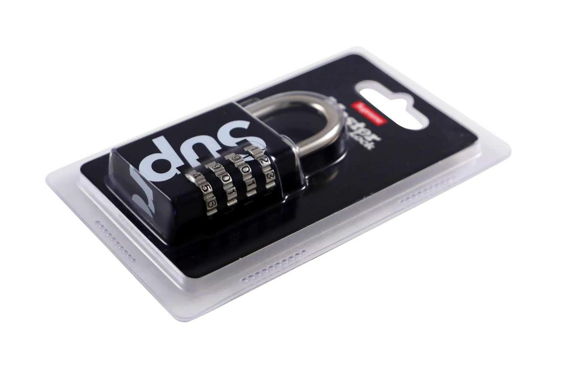 Supreme x Masterlock Padlock Black: Artist: Supreme Title: Padlock - Black Medium: Metal Collaboration: Masterlock Approximate Dimensions: One Size Edition: 2019 Provenance: Priva