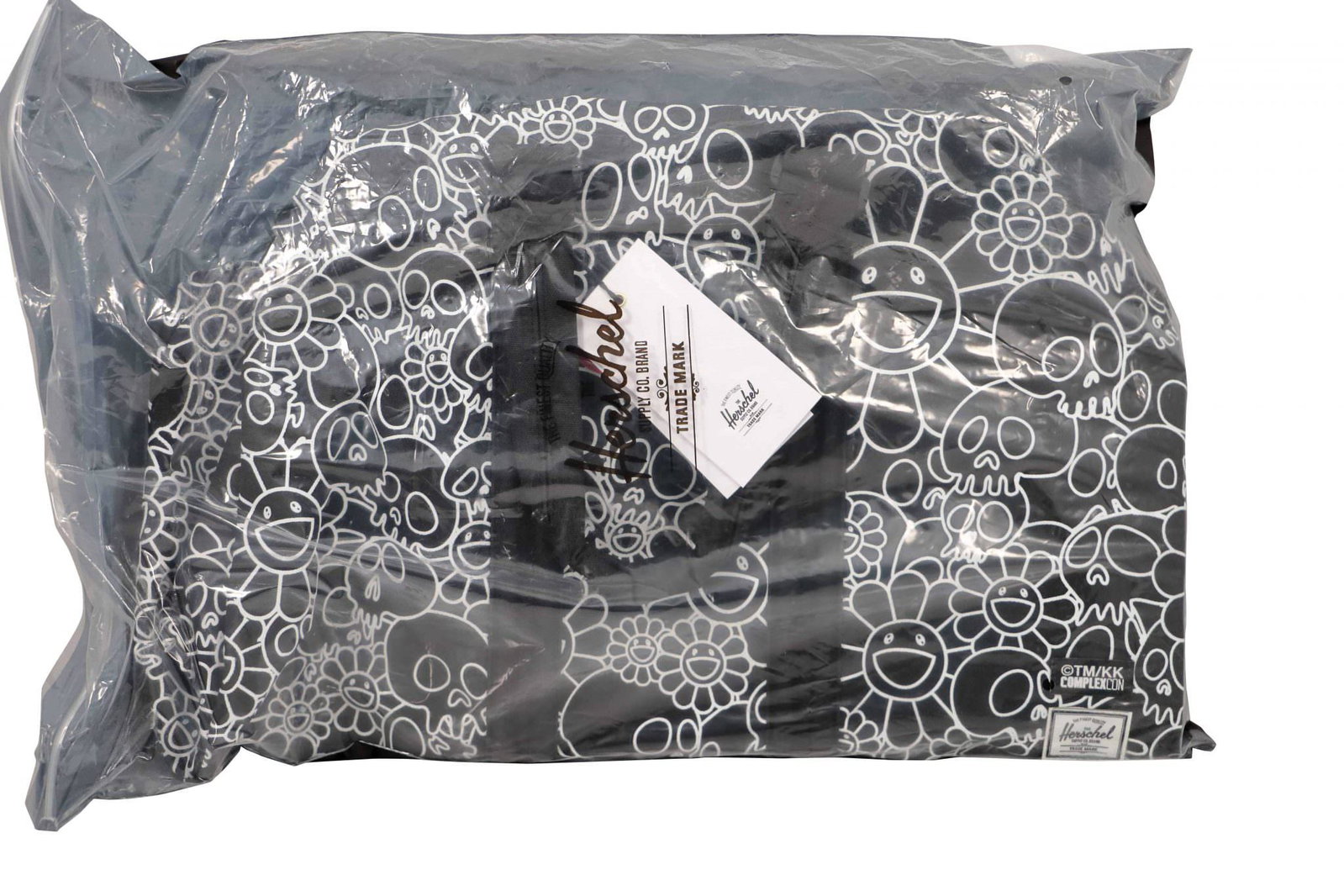 Takashi Murakami Herschel Flowers Skulls Bag Black: Artist: Takashi Murakami Title: Skull & Flower Tote Bag Black Collaboration: Herschel Supply Co x ComplexCon Approximate Dimensions: One size Edition: 2019 Provenance: <