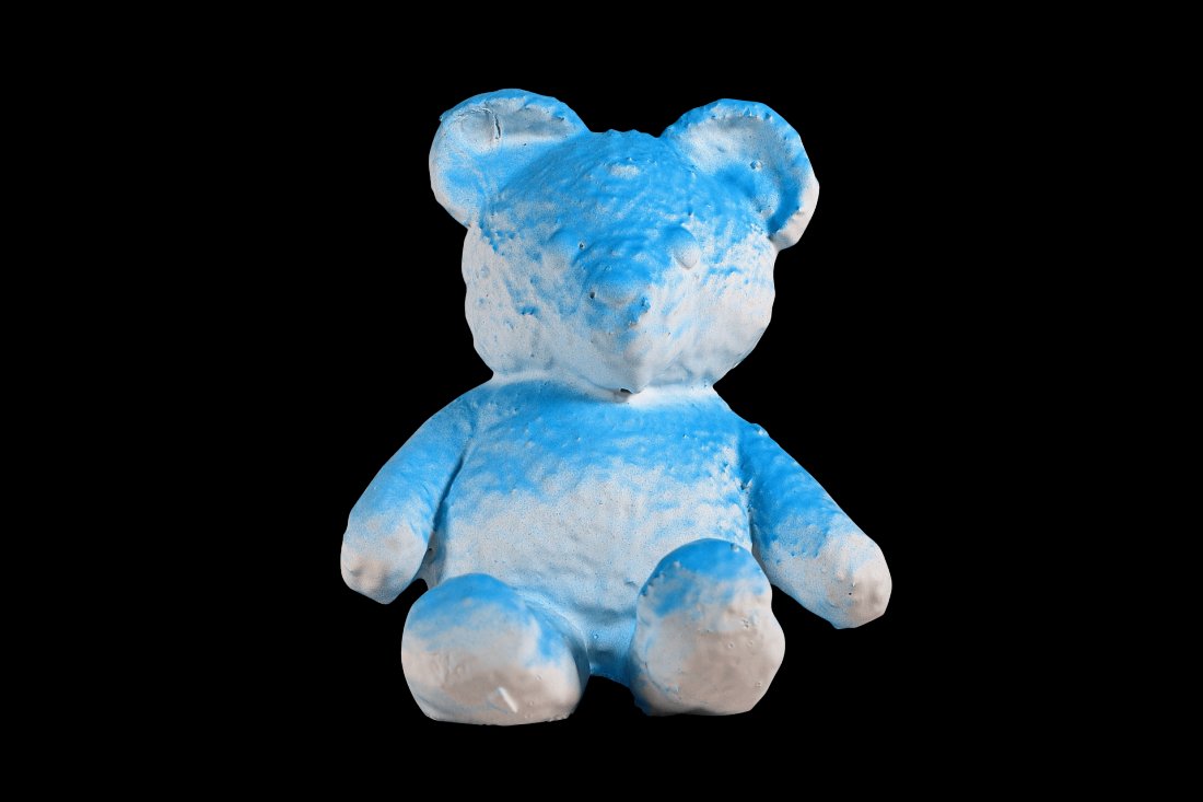 Daniel Arsham Cracked Bear Blue Uncracked Limited: Artist: Daniel Arsham Title: Cracked Bear in Blue Colorway. Limited Edition of 500 Medium: Fabric, plaster, and pigment Edition: 2018 Provenance: Private collection Condition Report: