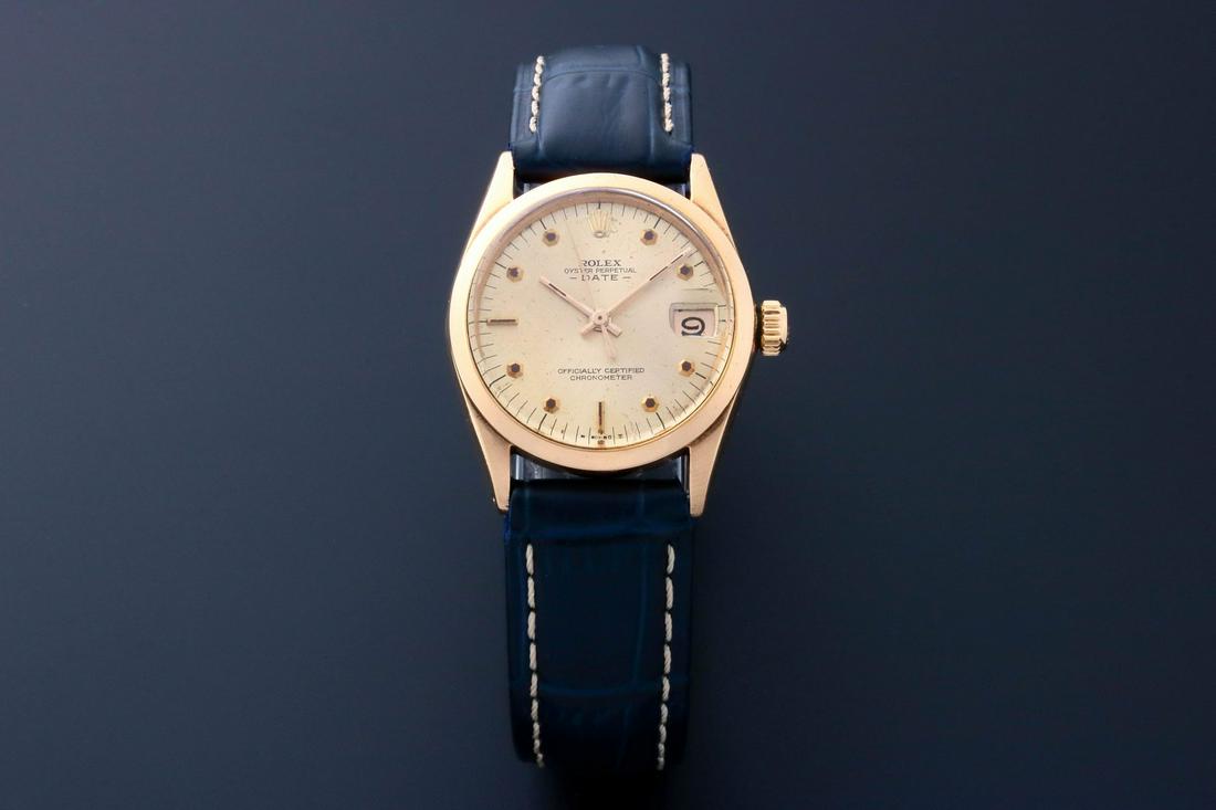 Rolex 6624 6627 Oyster Perpetual Date Watch 18k Yellow: Rare vintage 18k yellow gold Rolex Date wristwatch, ref #6624. Circa 1960's. Champagne Rolex dial with unusual and rare hexagonal hour markers. Swiss made, mechanical automatic self winding move