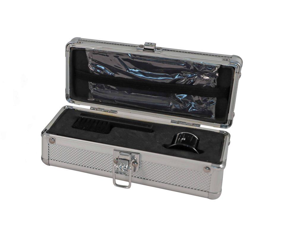 Omega Speedmaster Loupe, Brush, Cloth Kit With Flight (1 of 2)