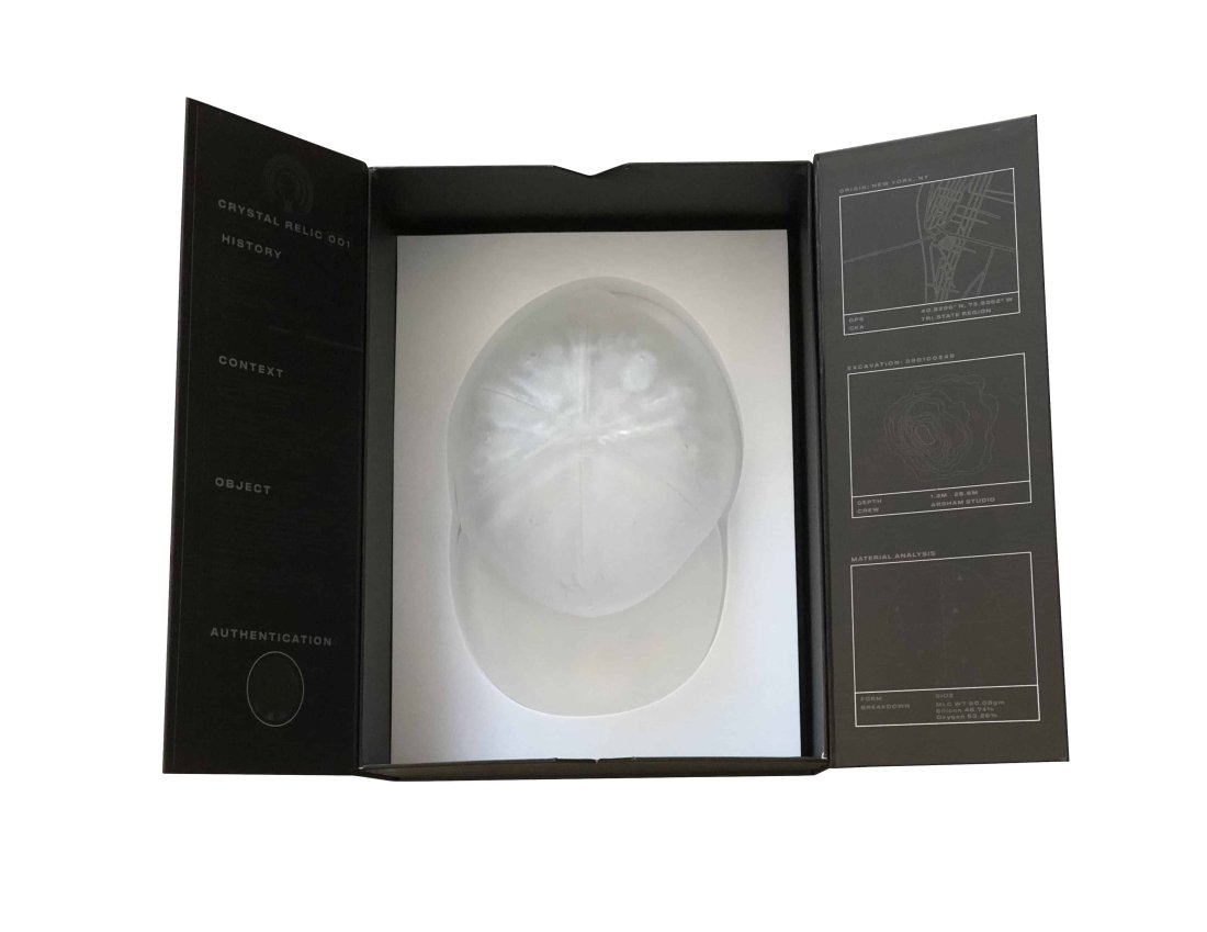 Daniel Arsham Crystal Relic 001 NY Yankees Baseball Cap Limited Edition 500: Artist: Daniel Arsham Title: Crystal Relic 001 NY Yankees Baseball Hat. Limited edition of 500. Medium: Cast Resin Approximate Dimensions (H x D): 5in x 8in, weights 3lbs Edition: 2019. Limited editio