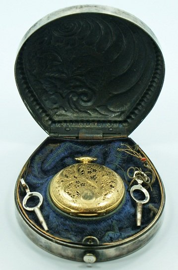 18K Yellow Gold Enamel Vacheron Et Constantin Hun: 18k yellow gold Vacheron Constantin enamel hunter case pocket watch, key wind, key set. It comes with winding keys and box.