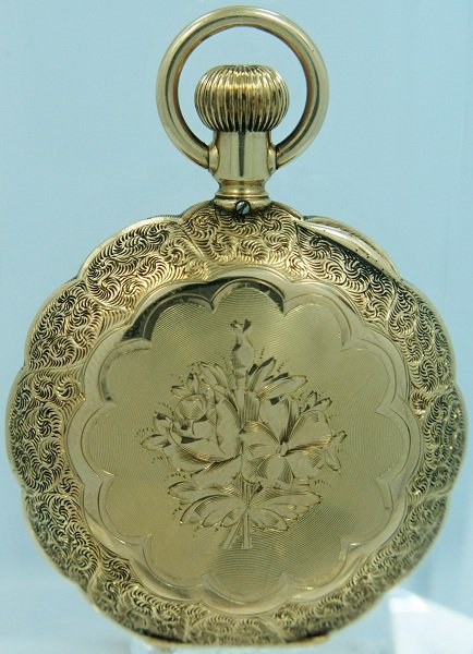 14k Yellow Gold Elgin Hunter Case Pocket Watch: 14k yellow gold Elgin Hunter case pocket watch. White dial with black Roman numeral hour markers. Approximate total weight is 60.6g.