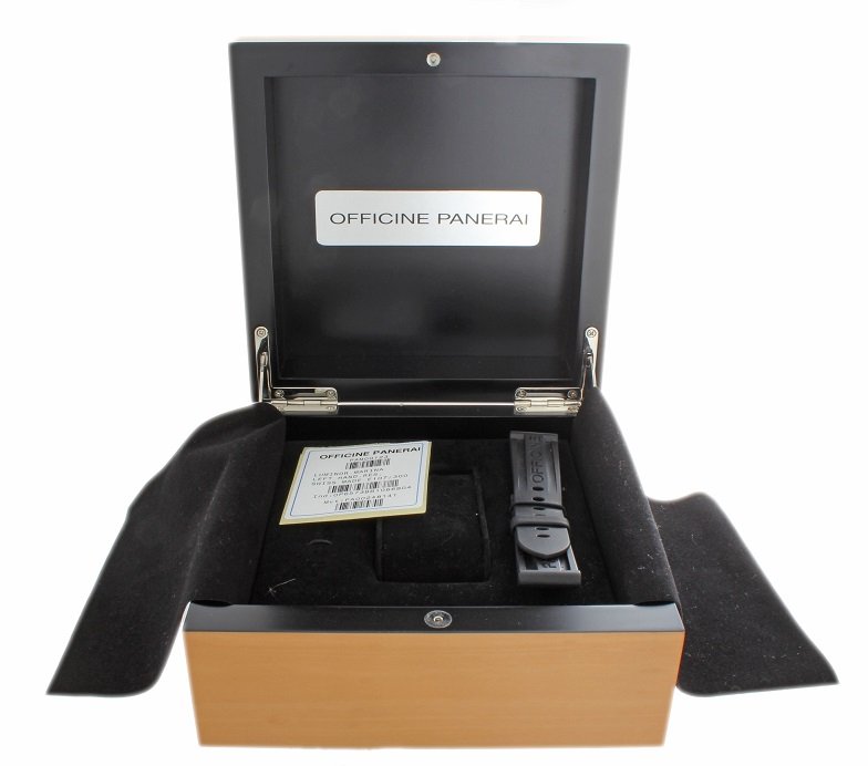 Officine Panerai Wooden Box Pam 123 Extra Strap: Officine Panerai wood watch box for Panerai PAM123 wristwatch. No outer box. Inner box only with one extra black Panerai rubber strap.