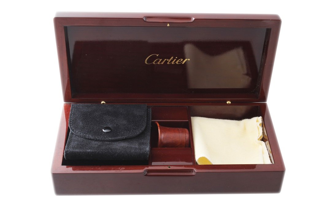 Cartier Tortue Loupe, Suede Watch Pouch, Wood Box Set.: Cartier Tortue watch loupe and box set. Fitted wooden Cartier box with Cartier wood grain loupe, Cartier suede leather travel pouch, and polishing cloth. These loupe sets were available with the purch