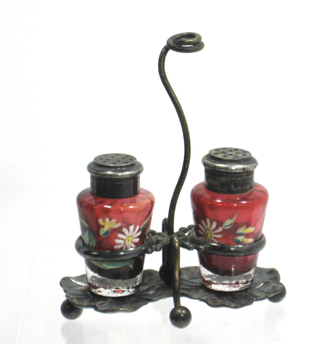 Pair of cranberry salt and pepper shakers (1 of 4)