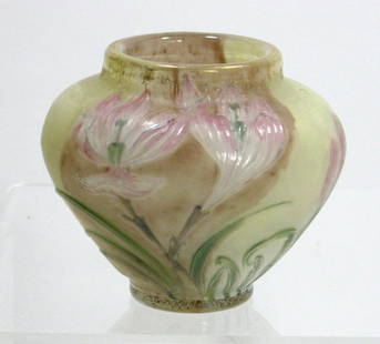 Burgun Schevere Cameo glass vase: Shouldered form in amber rose and yellow decorated with four pink tulips on green and purple stems, accented with a Martele background, signed with the intricate thistle and cross B. & S. factory stam