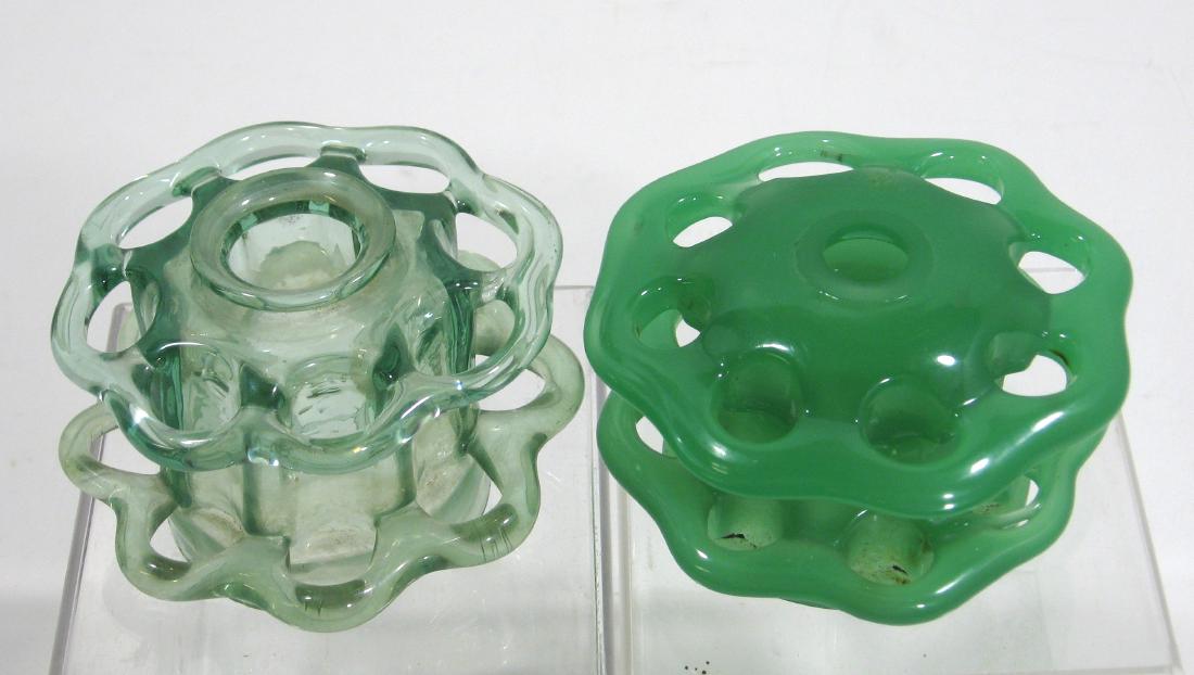 2 Steuben green flower frogs, (1 of 4)