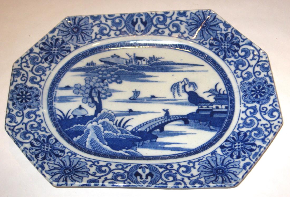 Chinese export china platter, (1 of 4)