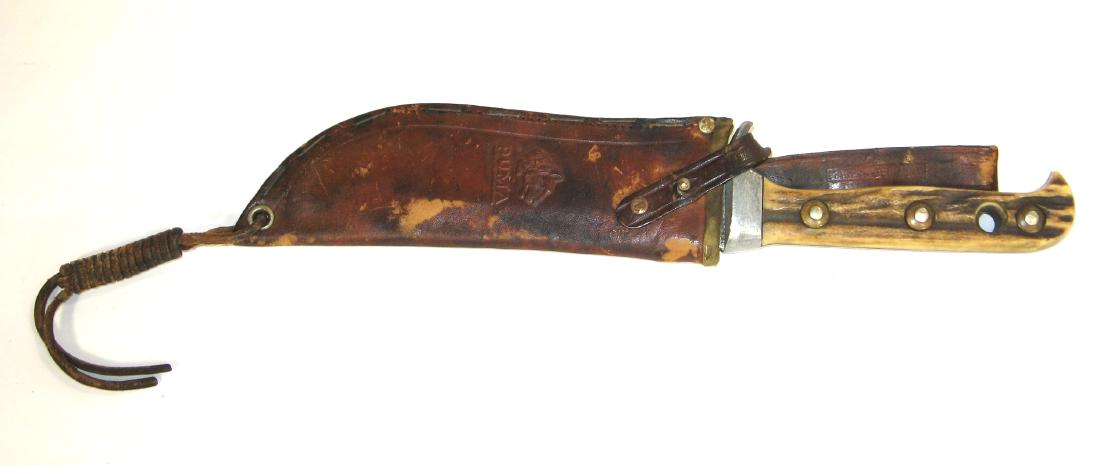 Puma hunting knife and case, (1 of 4)