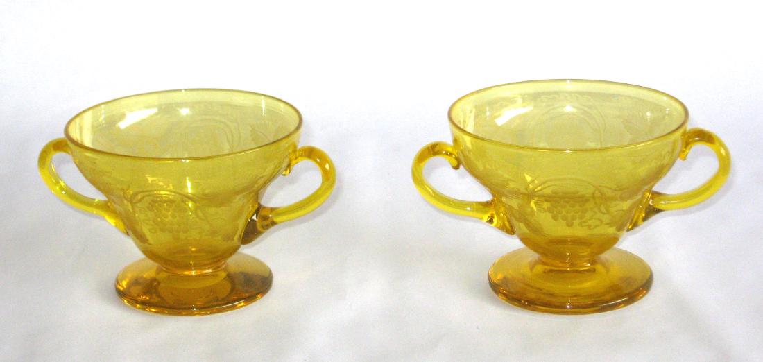 Steuben Bristol Yellow etched sugars (1 of 4)