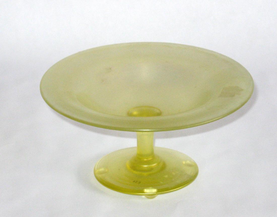 Steuben Bristol Yellow  compote (1 of 4)