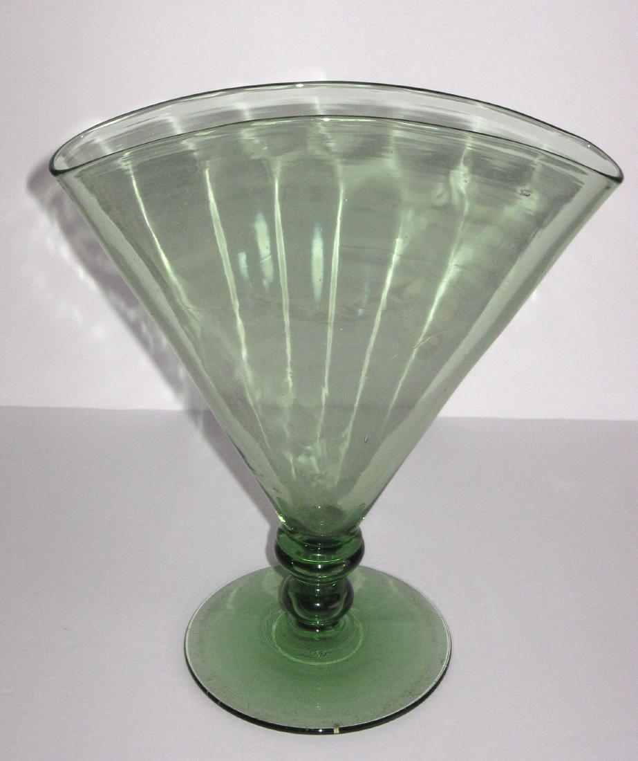 Steuben Spanish green fan vase, (1 of 3)
