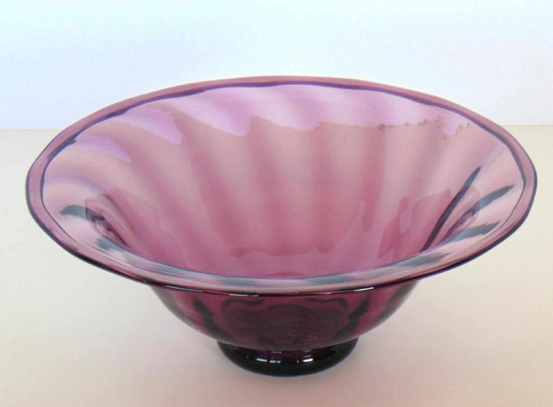 Steuben Amethyst glass bowl (1 of 3)