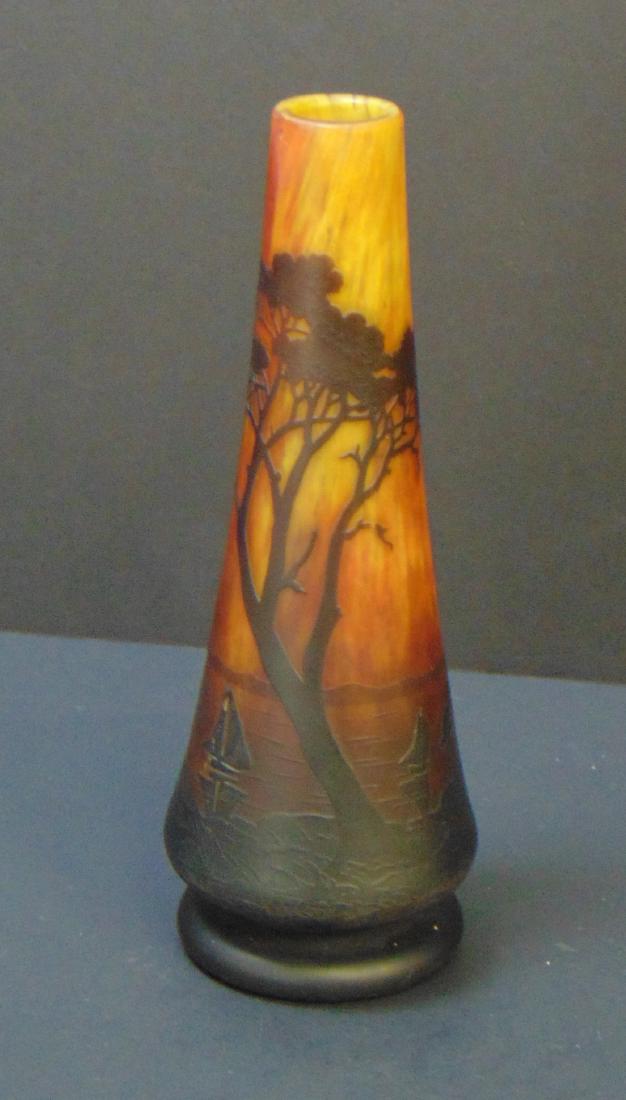 Daum Nancy scenic French cameo vase (1 of 7)