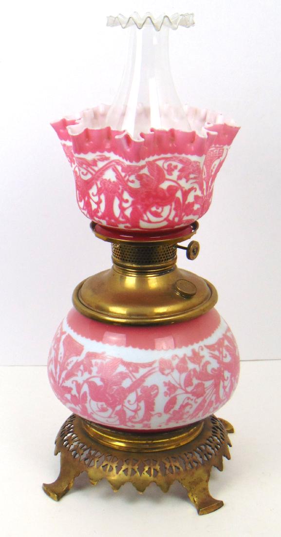 Mt. Washington cameo parlor lamp (1 of 6)