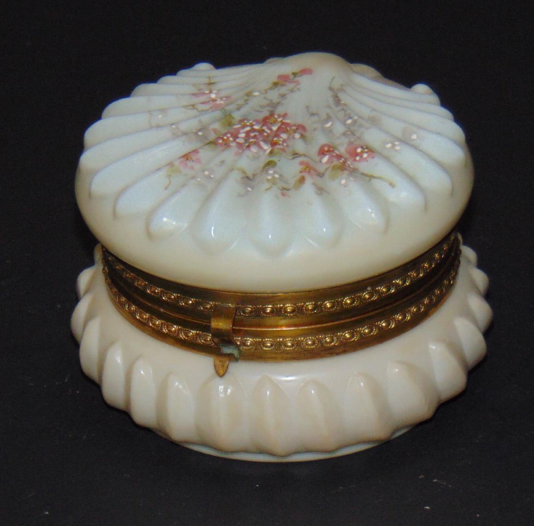 C. F. Monroe shell form dresser box (1 of 4)