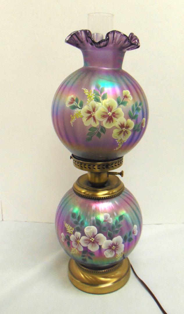 Fenton Gone With The Wind Lamp