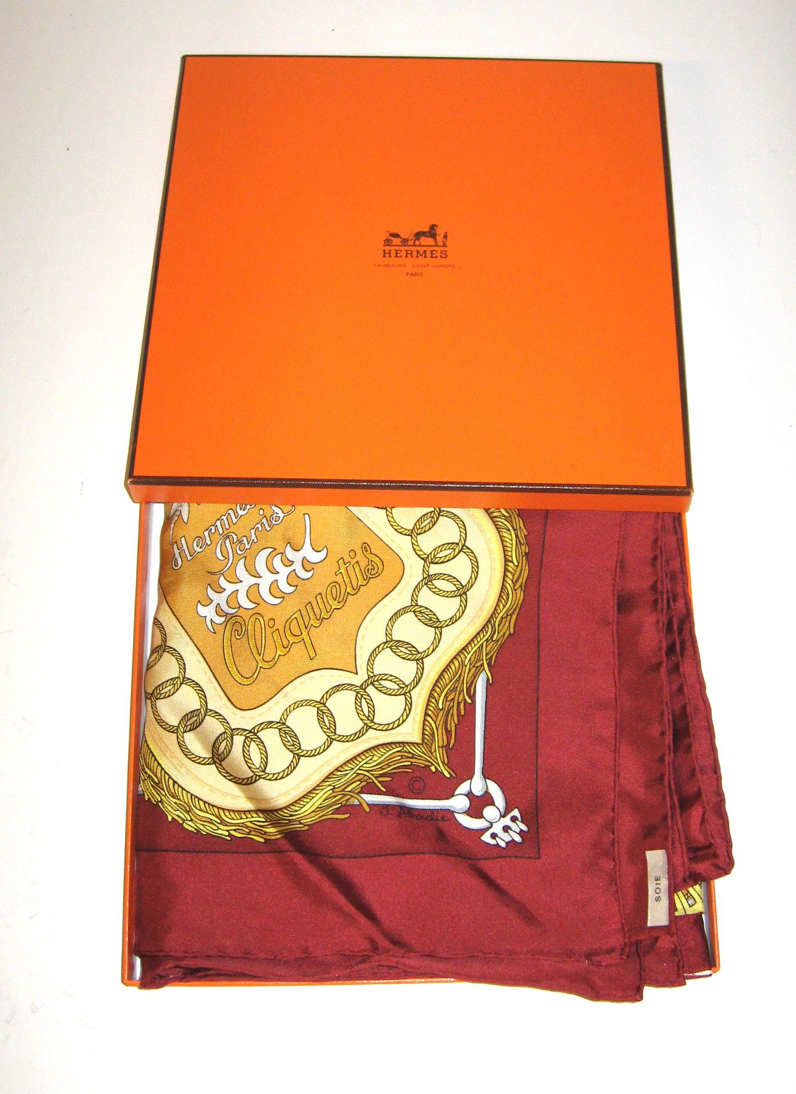 Hermes "Cliquetis" silk scarf and box (1 of 3)