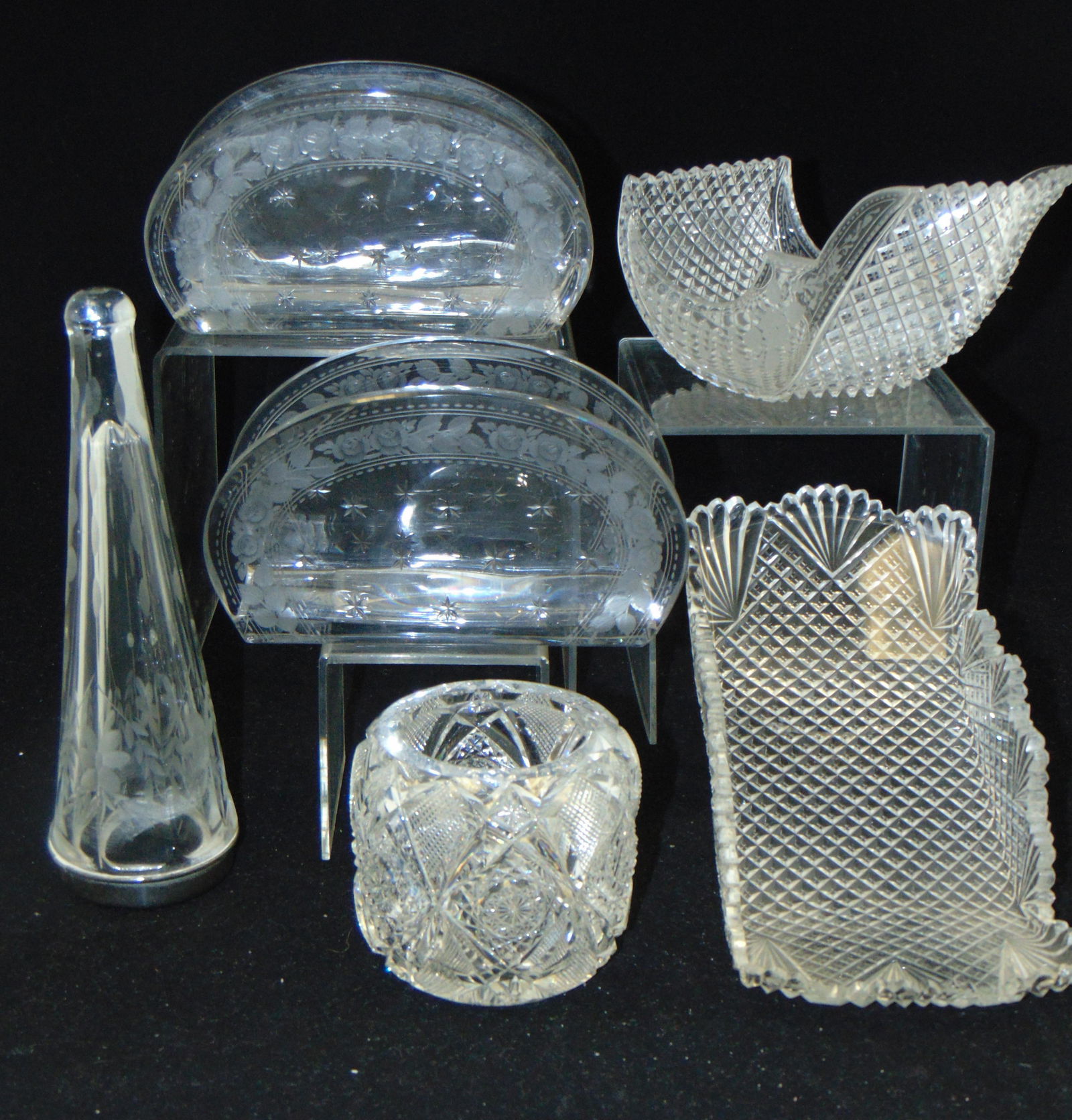 Group of six cut glass items (1 of 6)