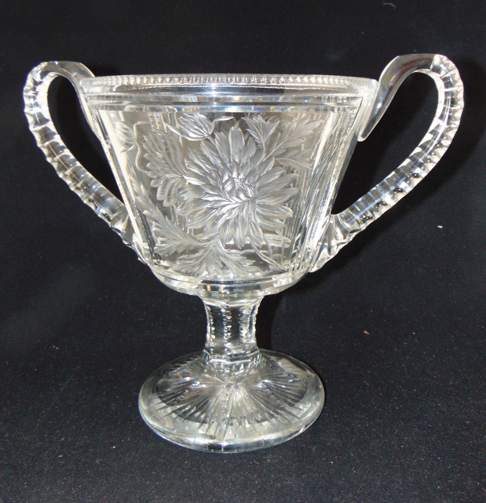 Large cut glass compote (1 of 8)