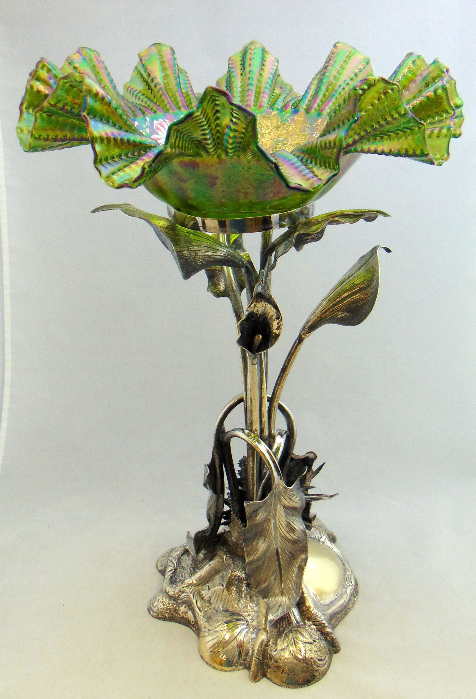 Large brides basket and frame (1 of 9)