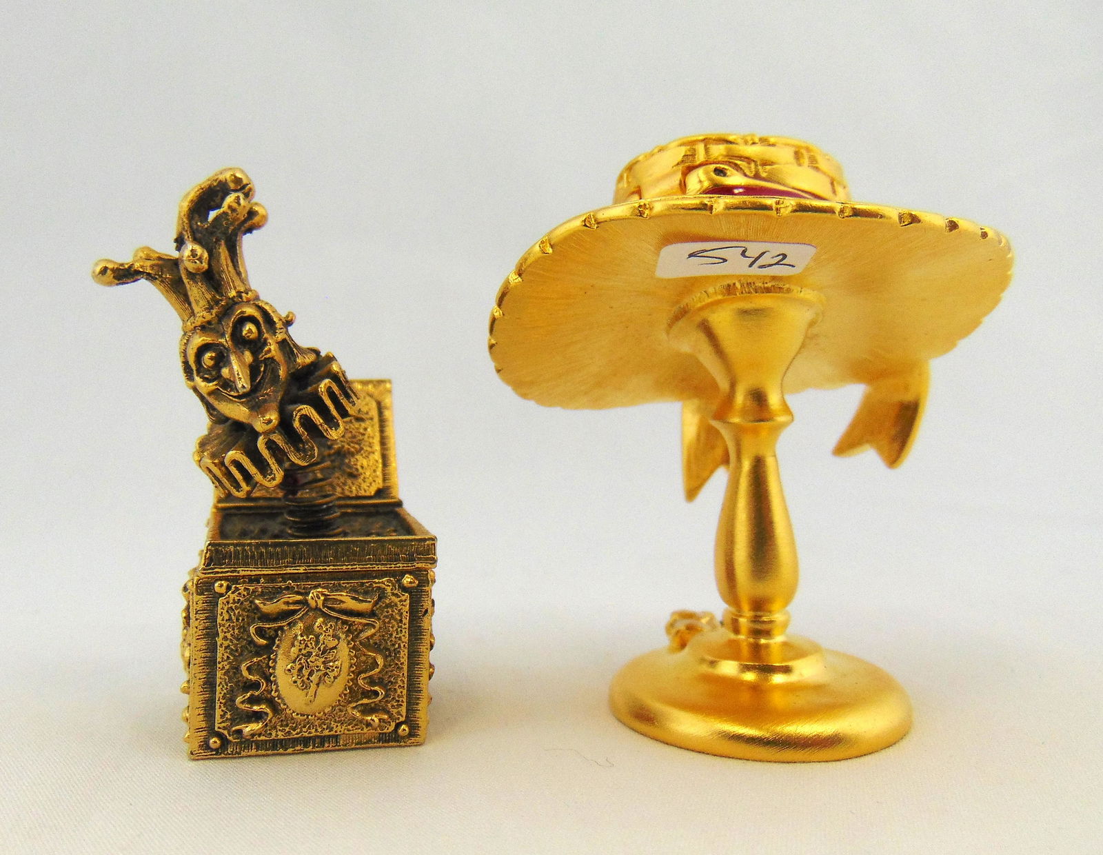 Two Estee Lauder perfumes (1 of 4)