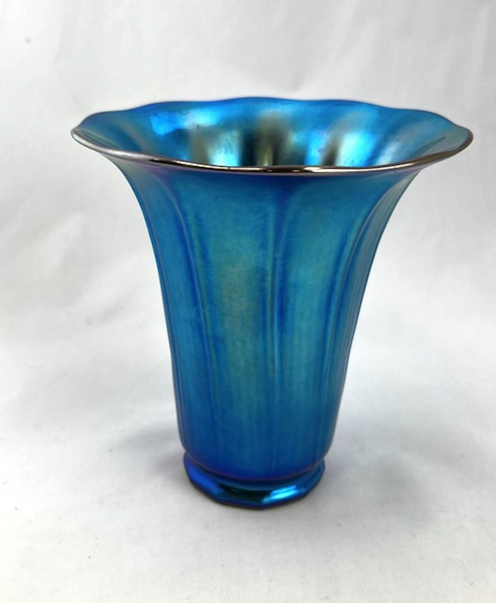 Steuben blue Aurene shade vase (1 of 4)