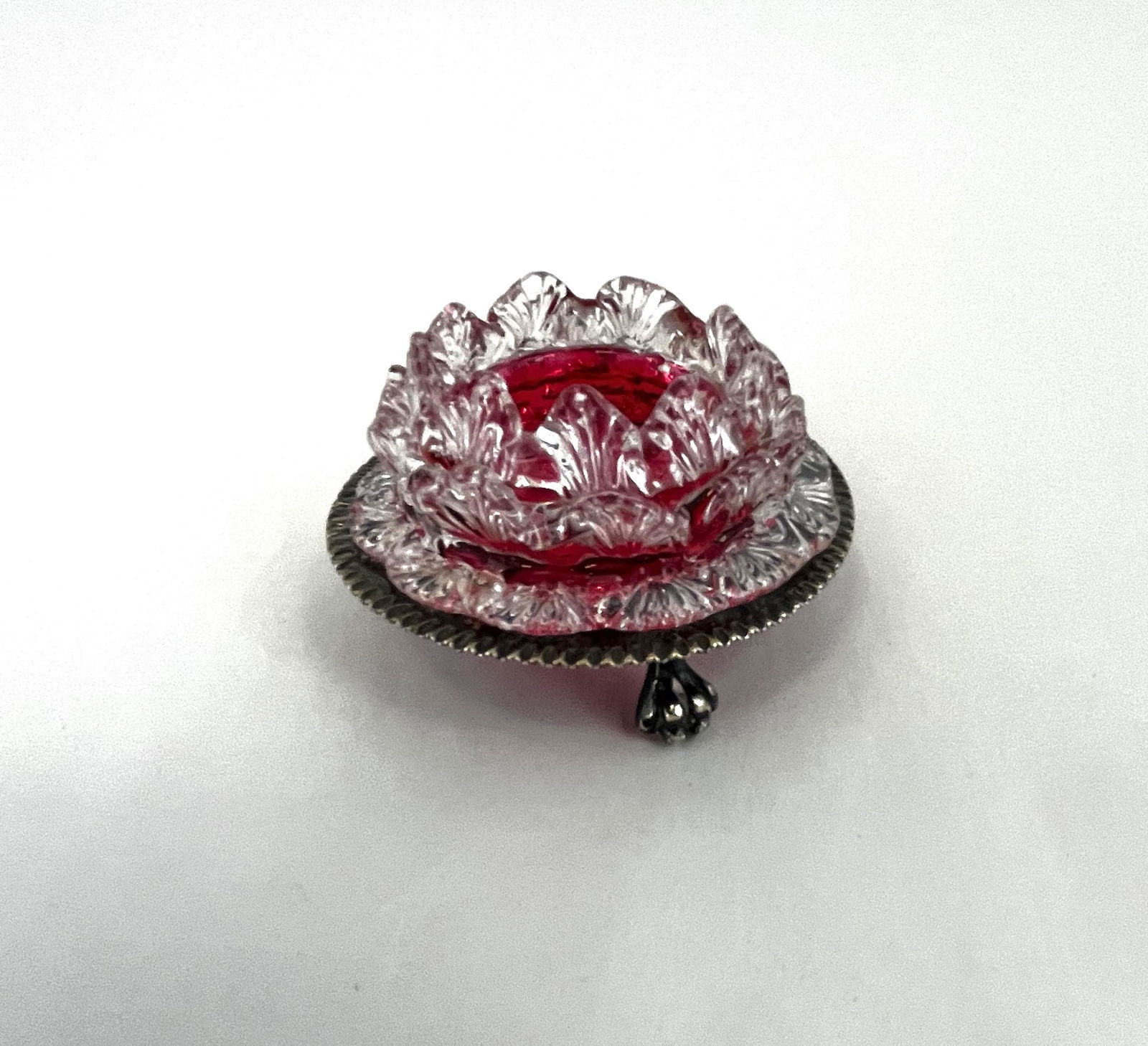 Cranberry open salt and caddy (1 of 4)