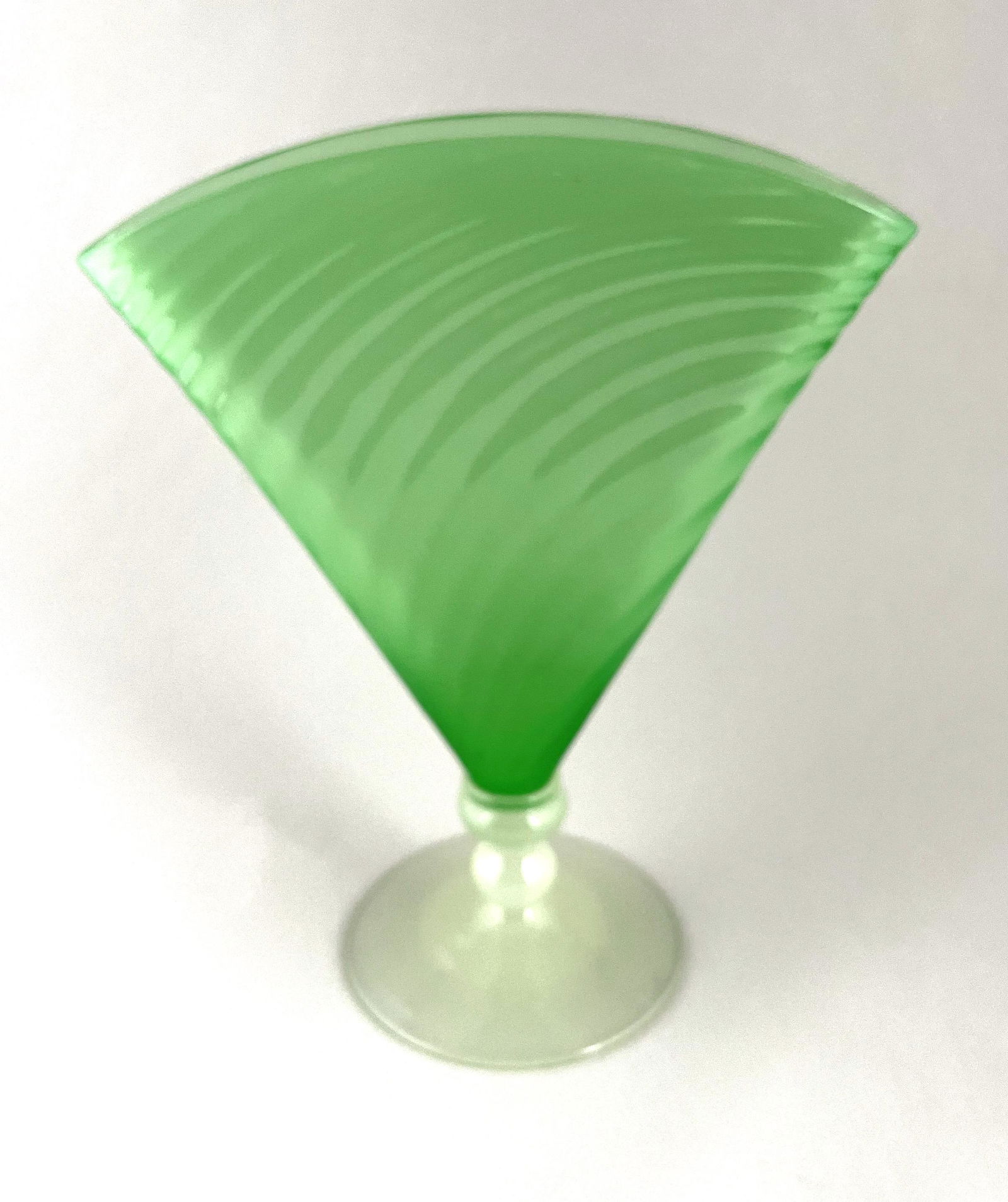 Steuben Green Jade fan vase: Steuben Green Jade fan vase in a swirl pattern, 8 1/2" ht. CONDITION: good with no defects found.