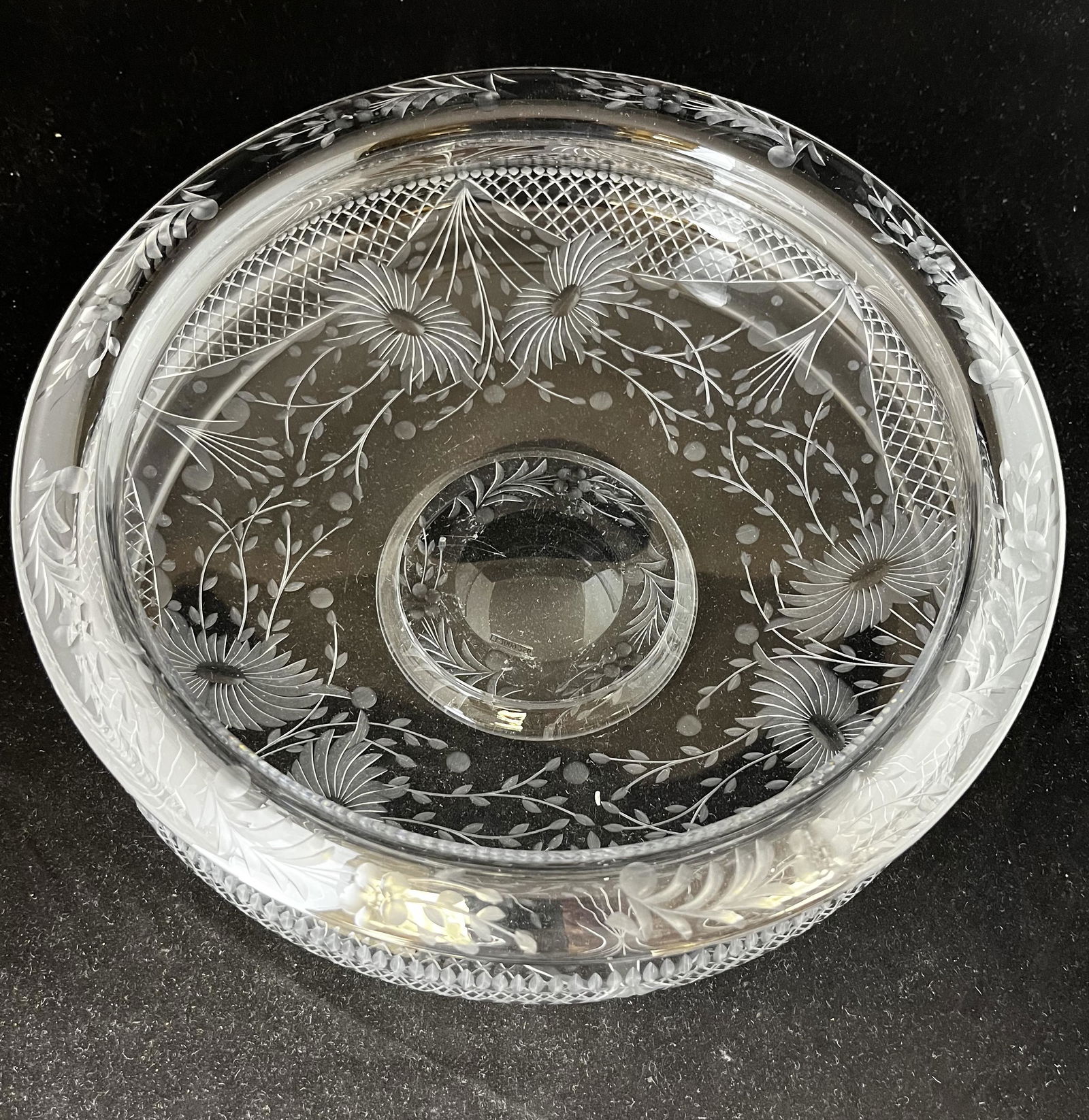 Large Libbey cut glass center bowl (1 of 5)