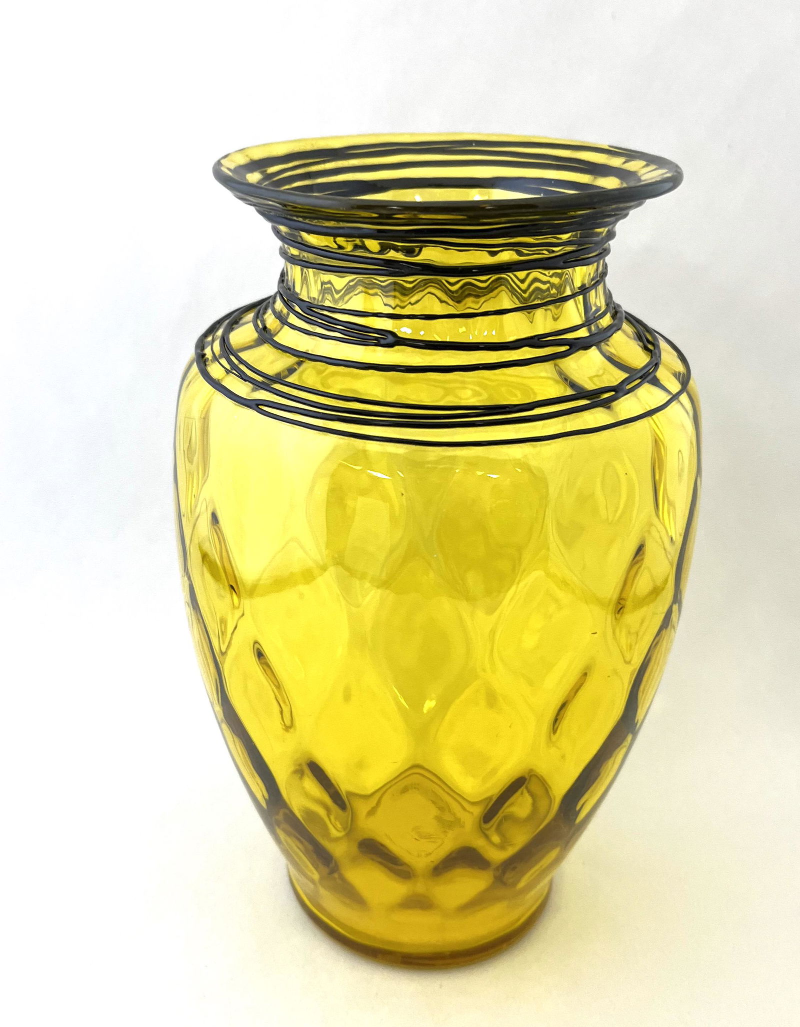 Steuben Bristol Yellow glass vase (1 of 4)