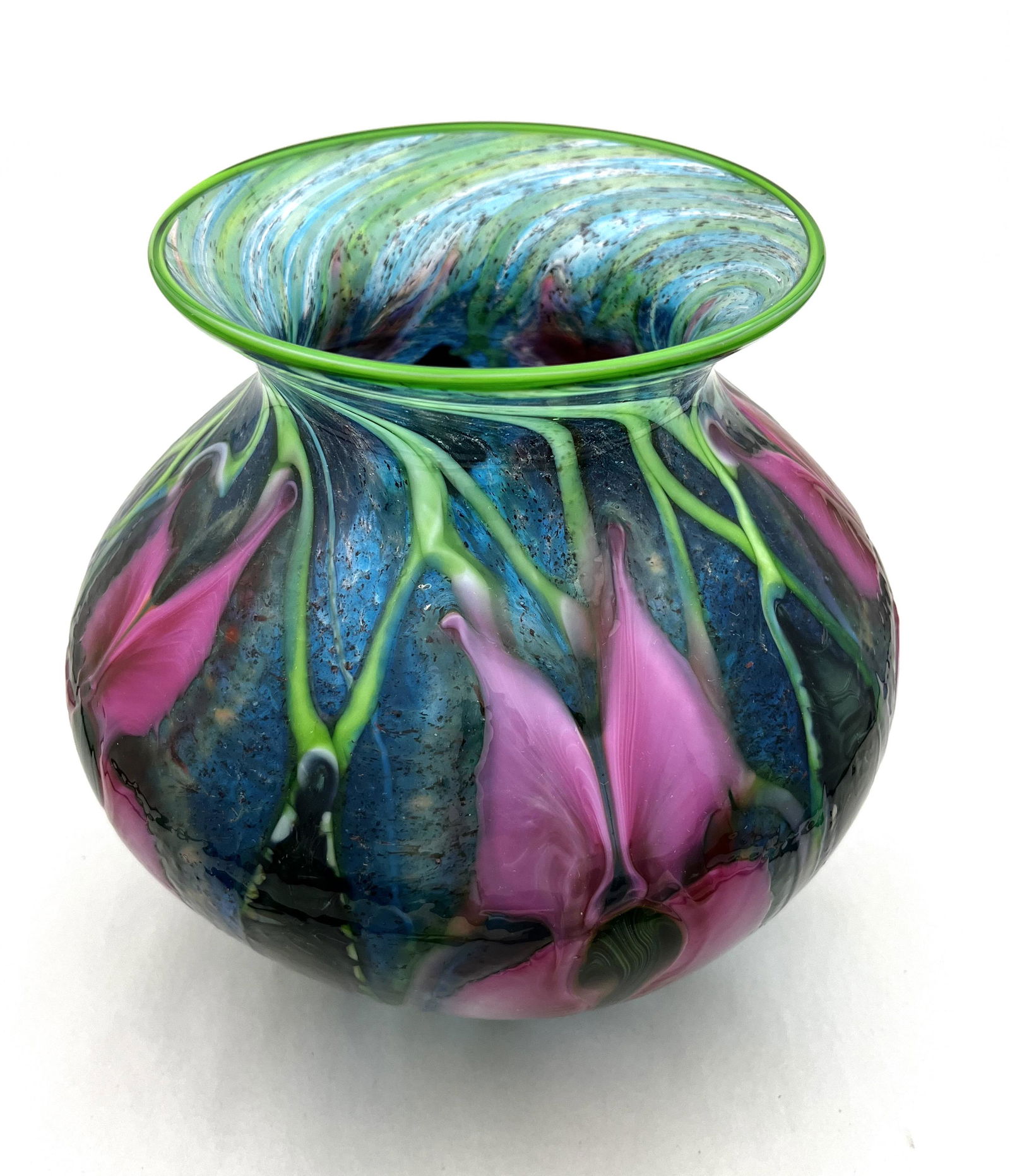 Daniel Lotton Cypriot glass vase (1 of 6)