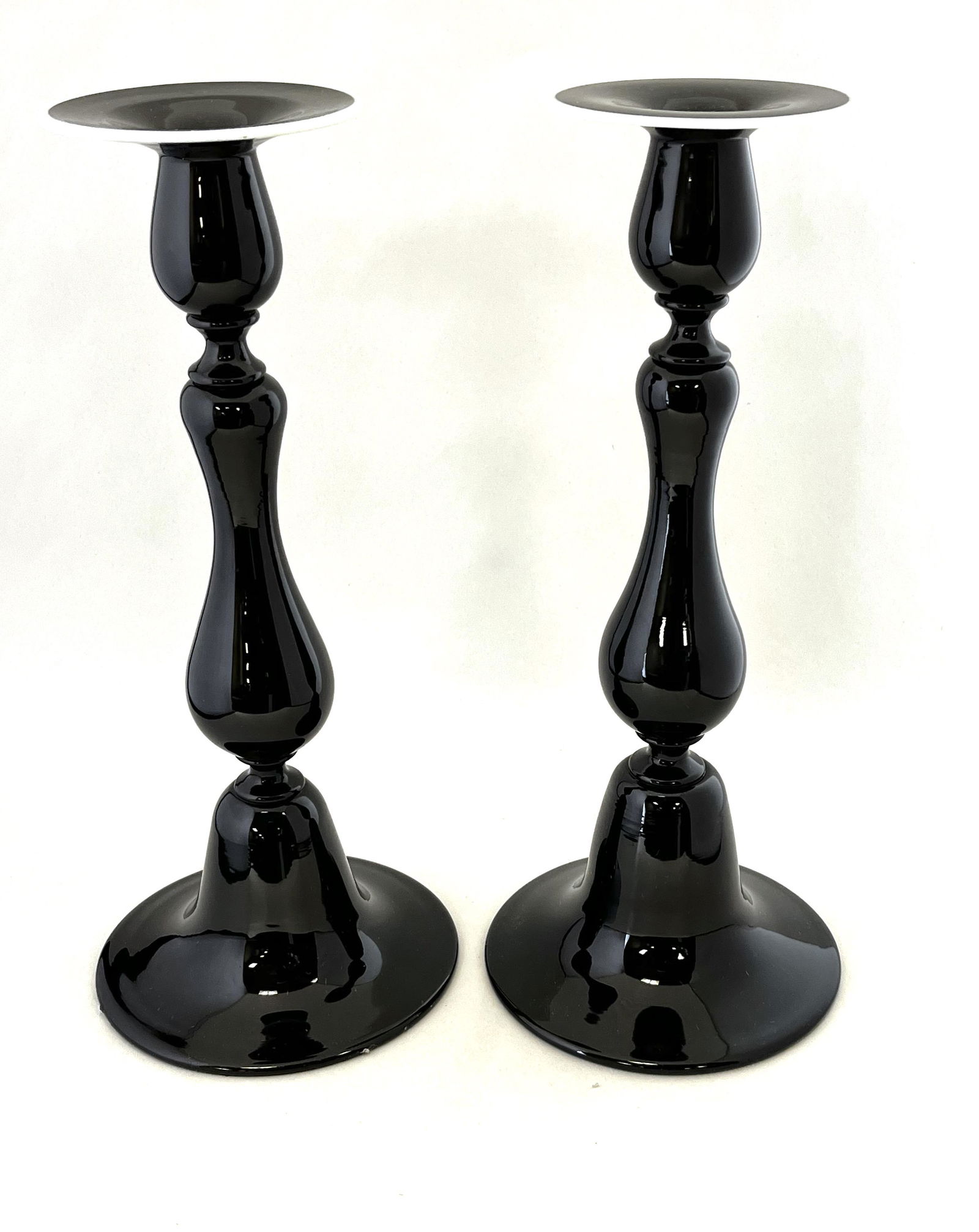 Large pair Sinclaire Black candlesticks (1 of 4)