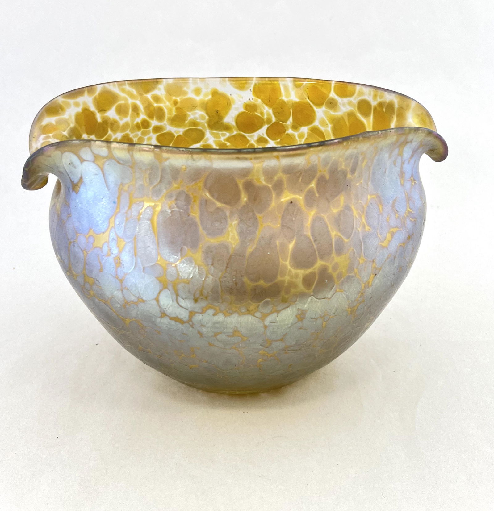 Loetz gold art glass vase (1 of 4)