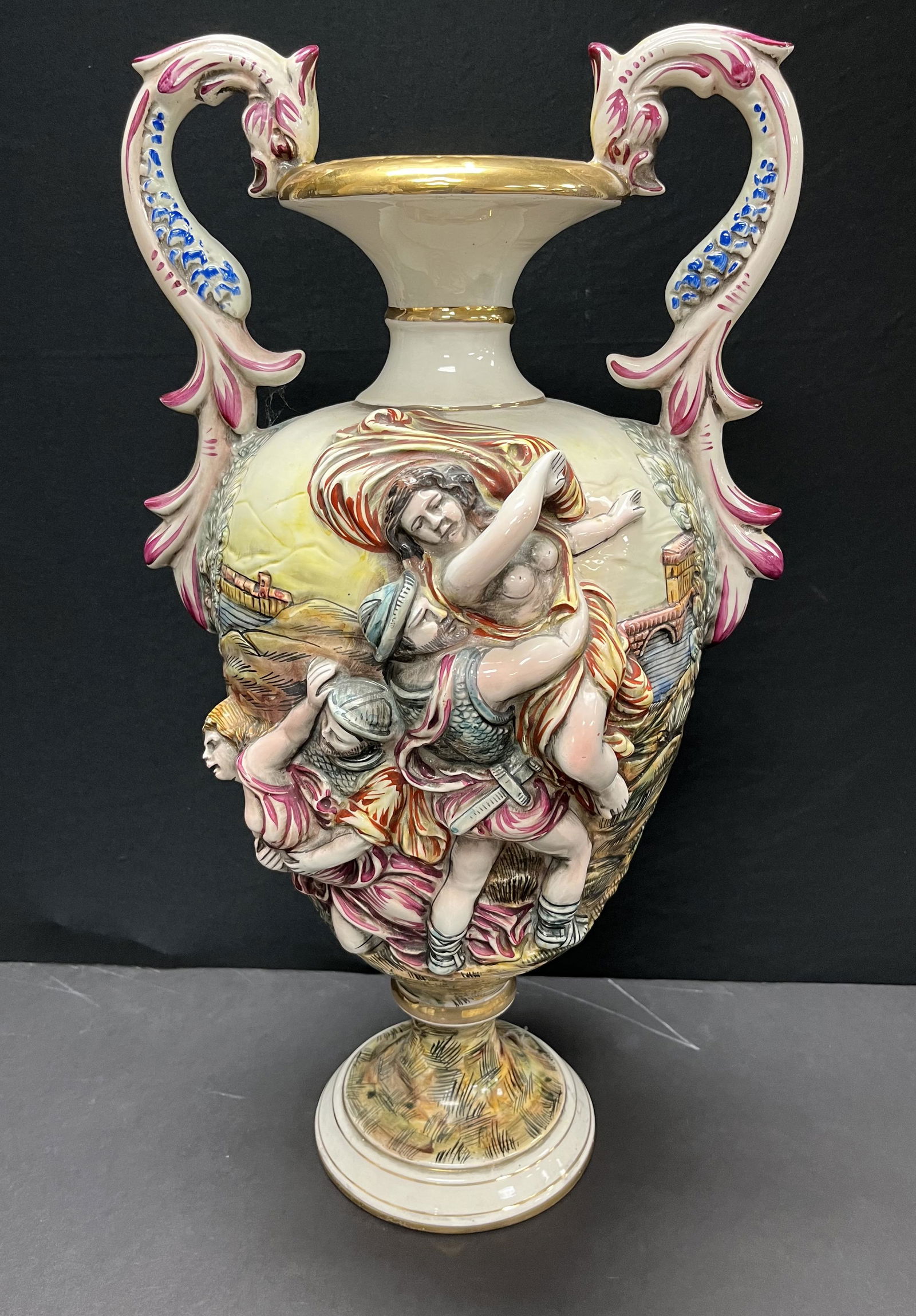 Capodimonte large two handle vase (1 of 6)